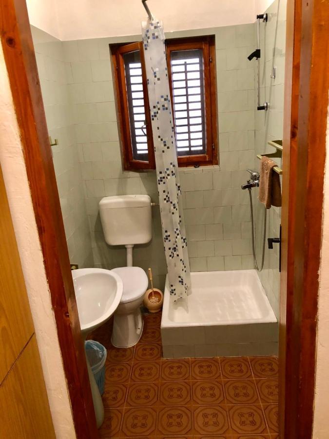 Apartman Dolores Kuciste Exteriér fotografie