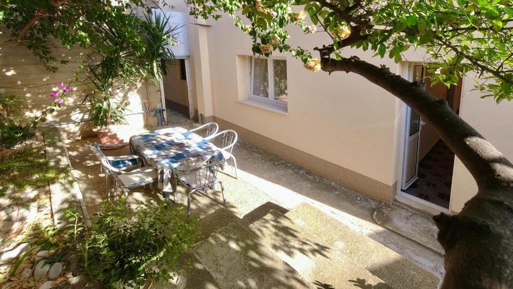 Apartman Dolores Kuciste Exteriér fotografie
