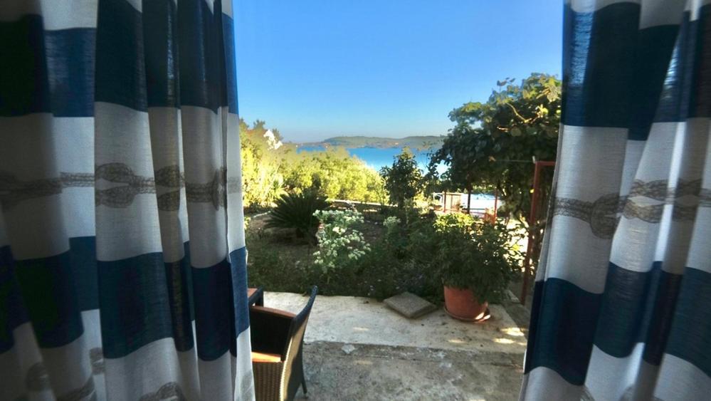 Apartman Dolores Kuciste Exteriér fotografie